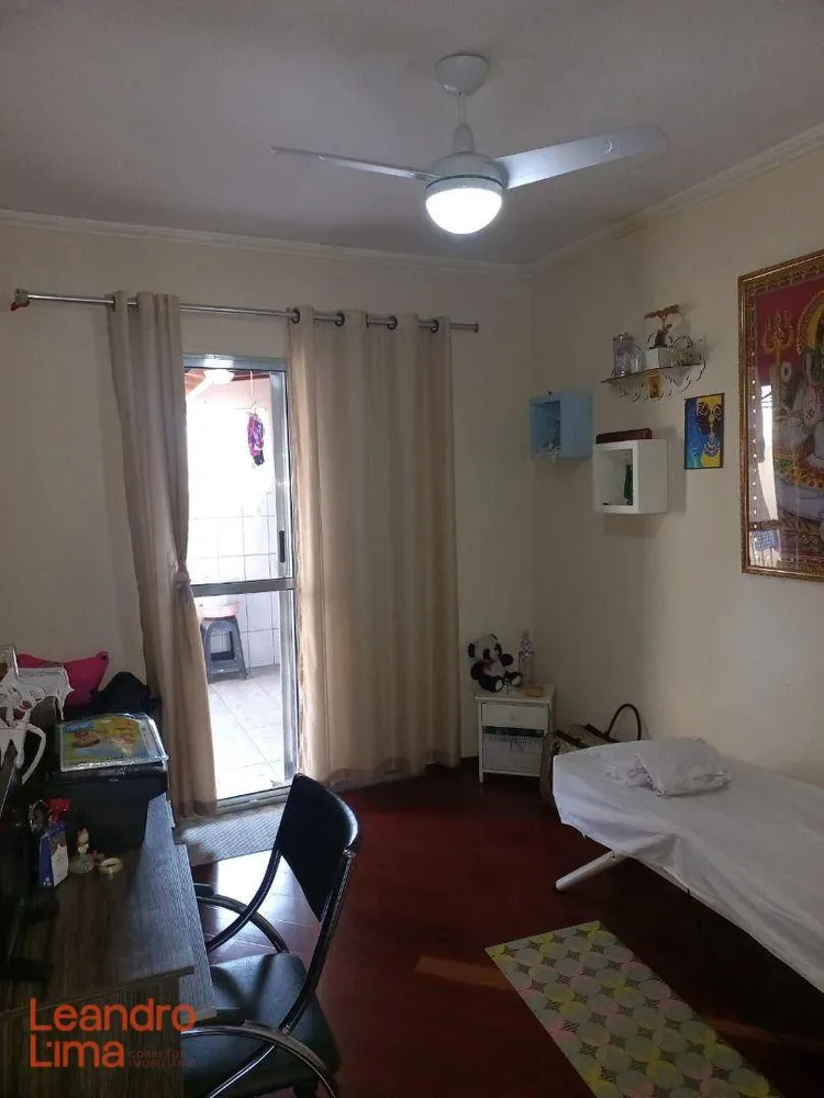Casa, 5 quartos, 200 m² - Foto 9