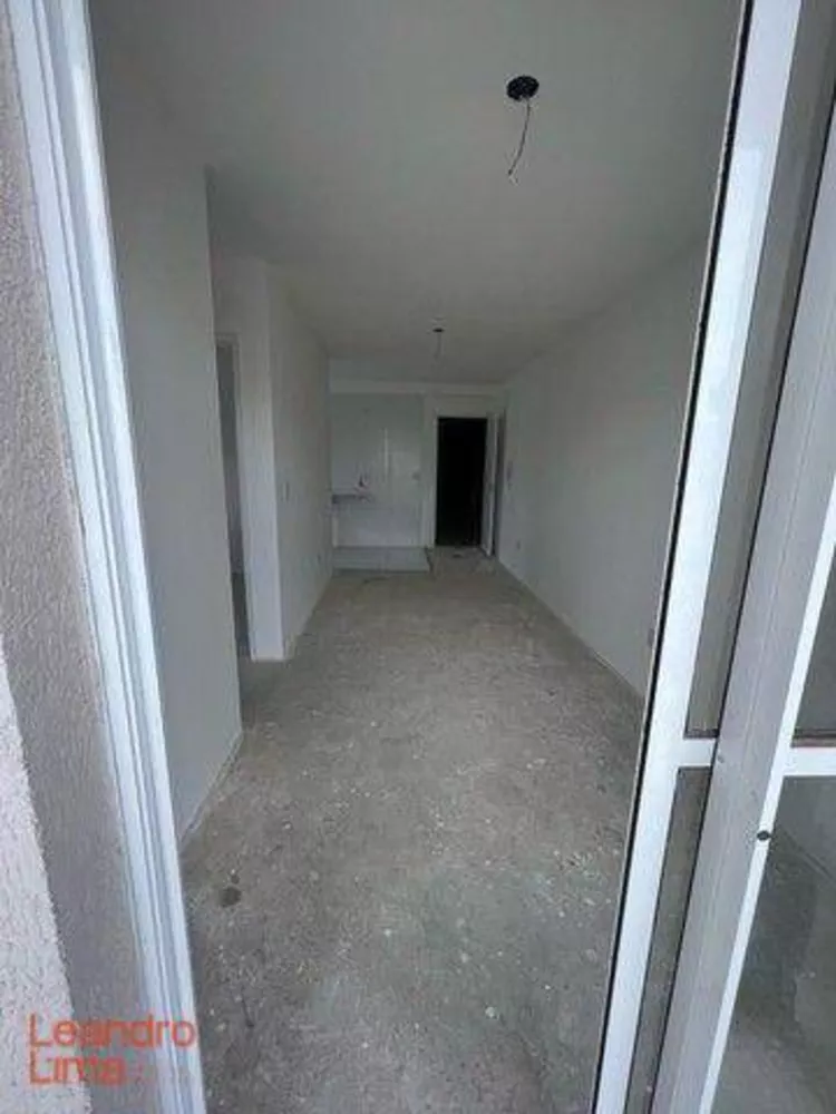 Apartamento à venda com 2 quartos, 46m² - Foto 4