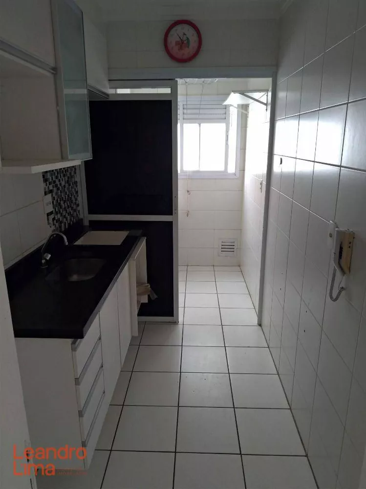 Apartamento para alugar com 2 quartos, 46m² - Foto 4