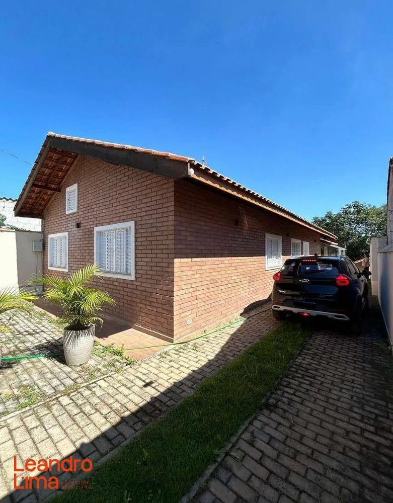Casa, 4 quartos - Foto 1