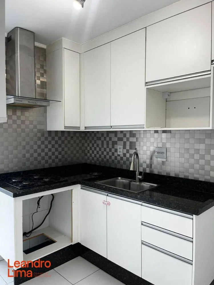 Apartamento, 2 quartos, 65 m² - Foto 2