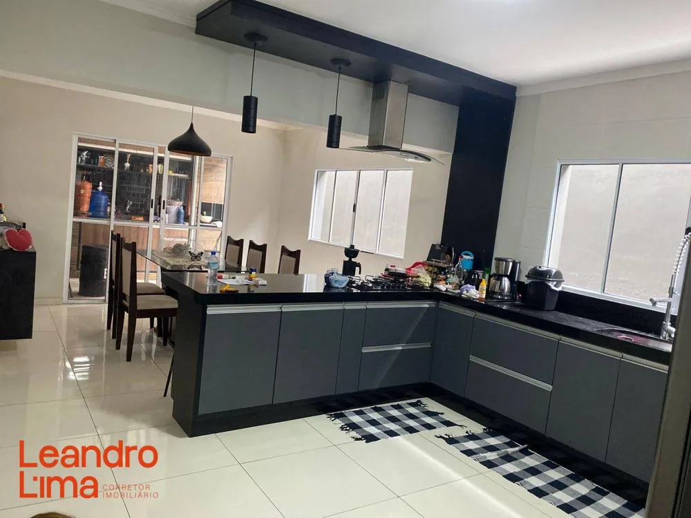 Casa, 3 quartos, 150 m² - Foto 1