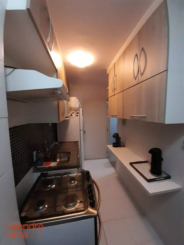 Apartamento à venda com 2 quartos, 52m² - Foto 6