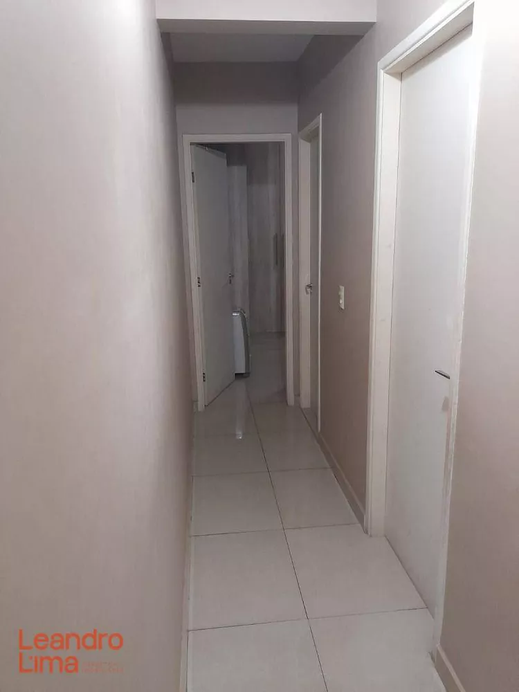 Apartamento à venda com 2 quartos, 52m² - Foto 12