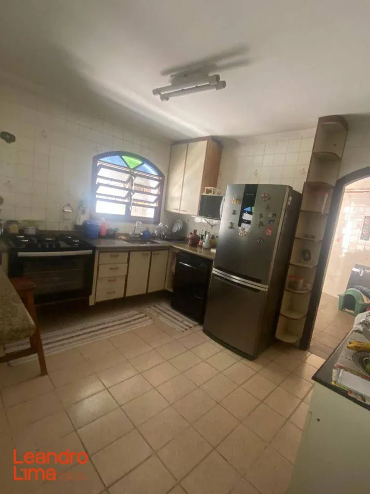 Casa, 3 quartos, 216 m² - Foto 6