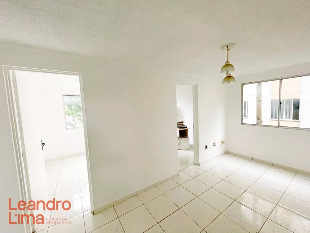 Apartamento à venda com 3 quartos, 62m² - Foto 1