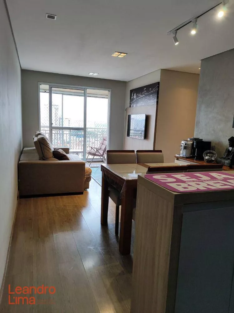 Apartamento à venda com 3 quartos, 64m² - Foto 2