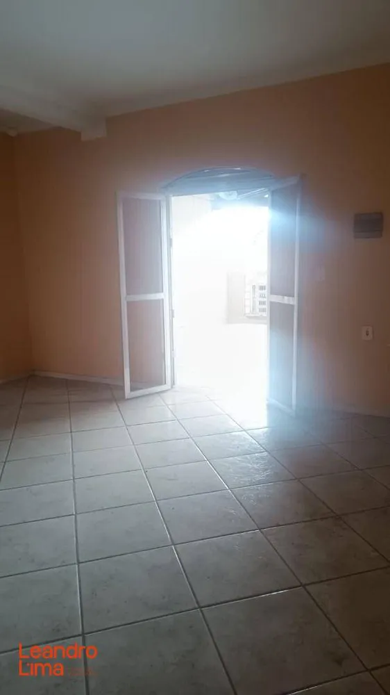 Casa, 2 quartos, 130 m² - Foto 4