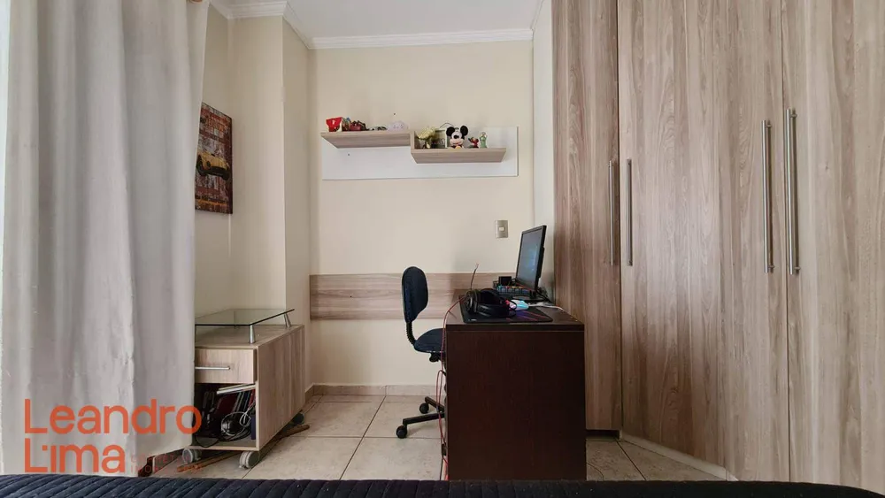 Casa, 4 quartos, 198 m² - Foto 10