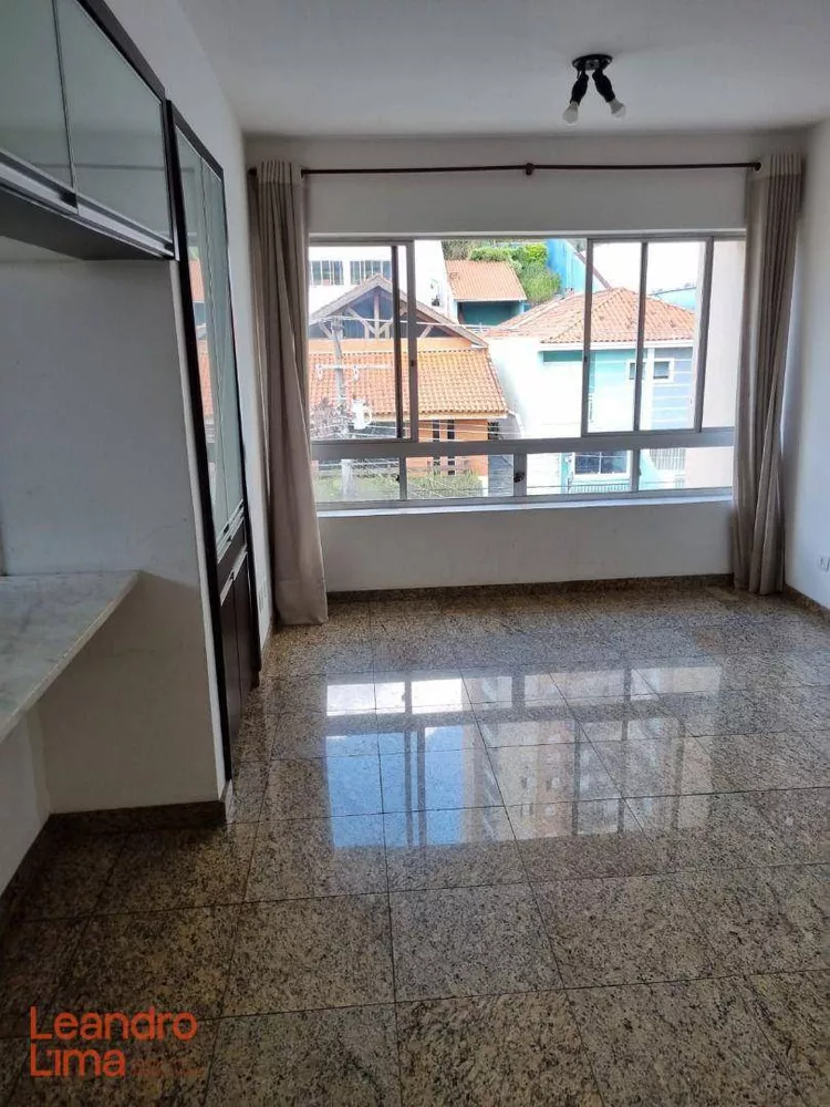 Apartamento à venda com 2 quartos, 62m² - Foto 1