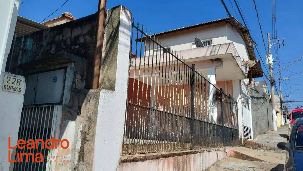 Casa, 2 quartos, 180 m² - Foto 1