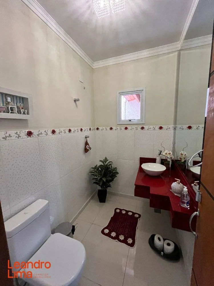 Casa, 3 quartos, 187 m² - Foto 2