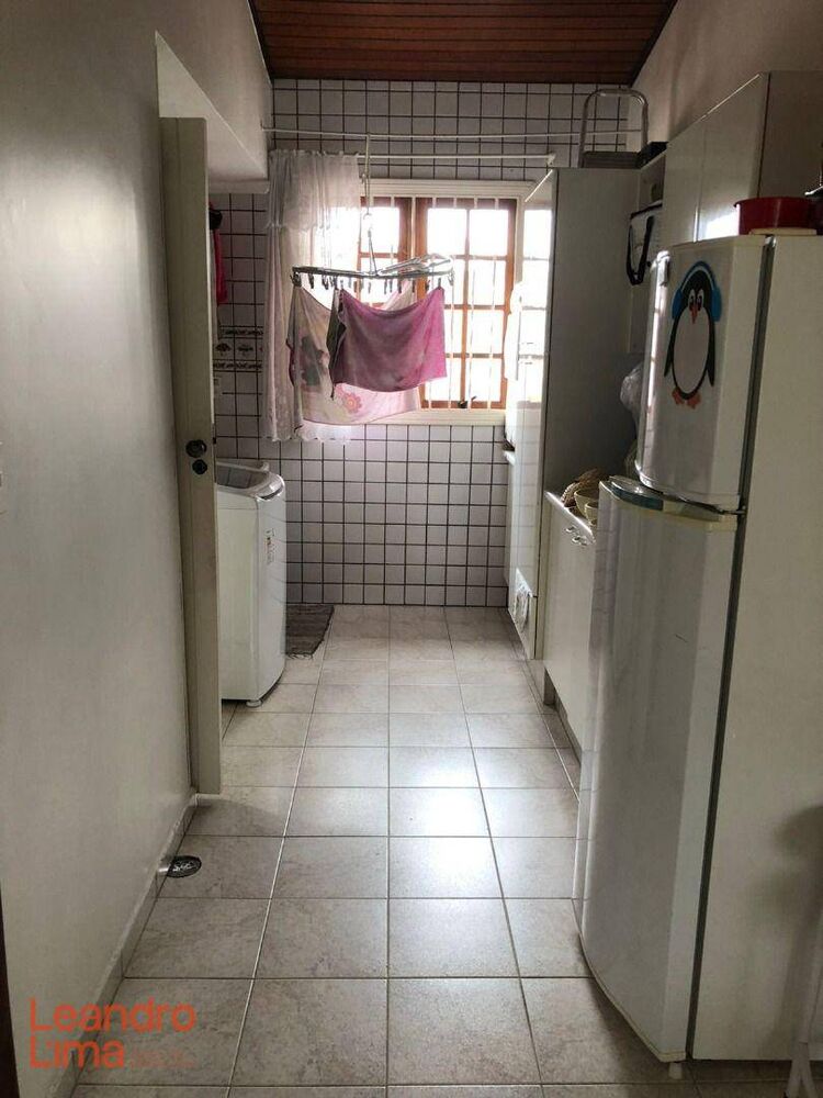 Casa, 4 quartos, 430 m² - Foto 3