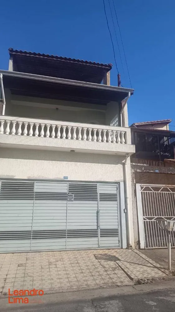 Casa, 2 quartos, 299 m² - Foto 1
