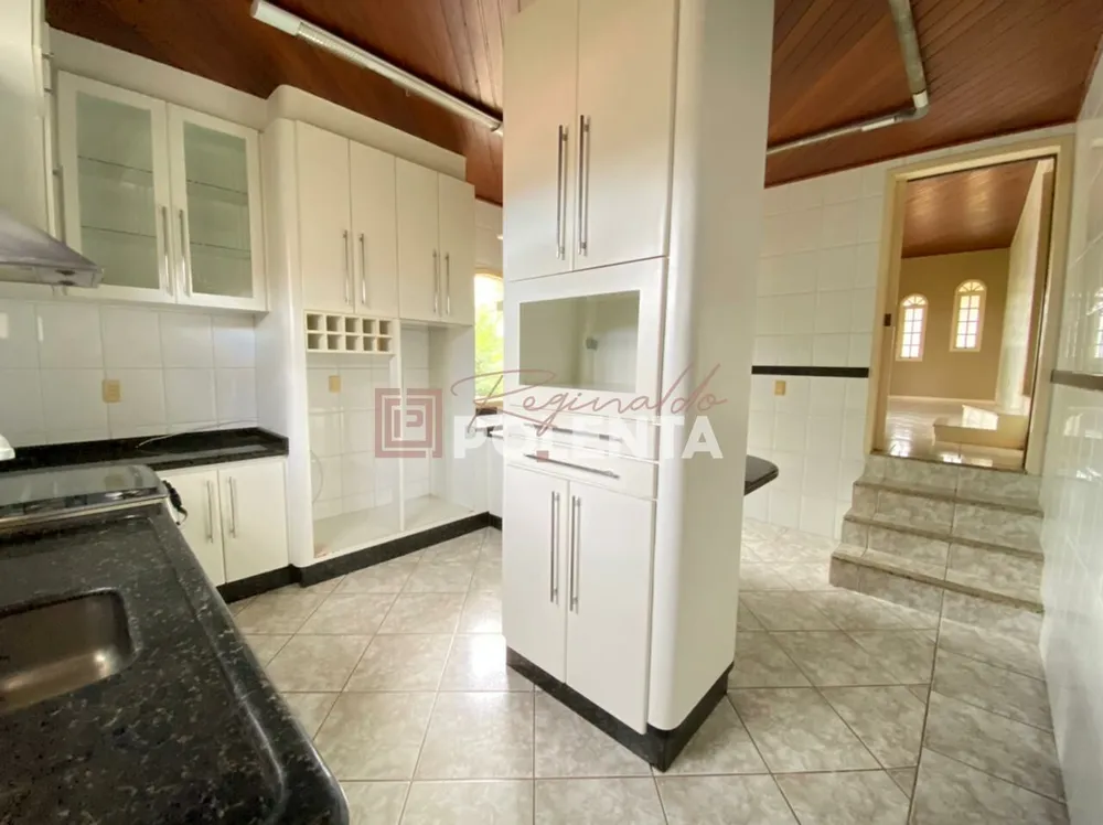 Casa, 3 quartos, 179 m² - Foto 2