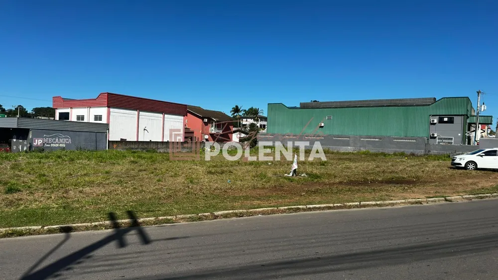 Loteamento e Condomínio, 2498 m² - Foto 1