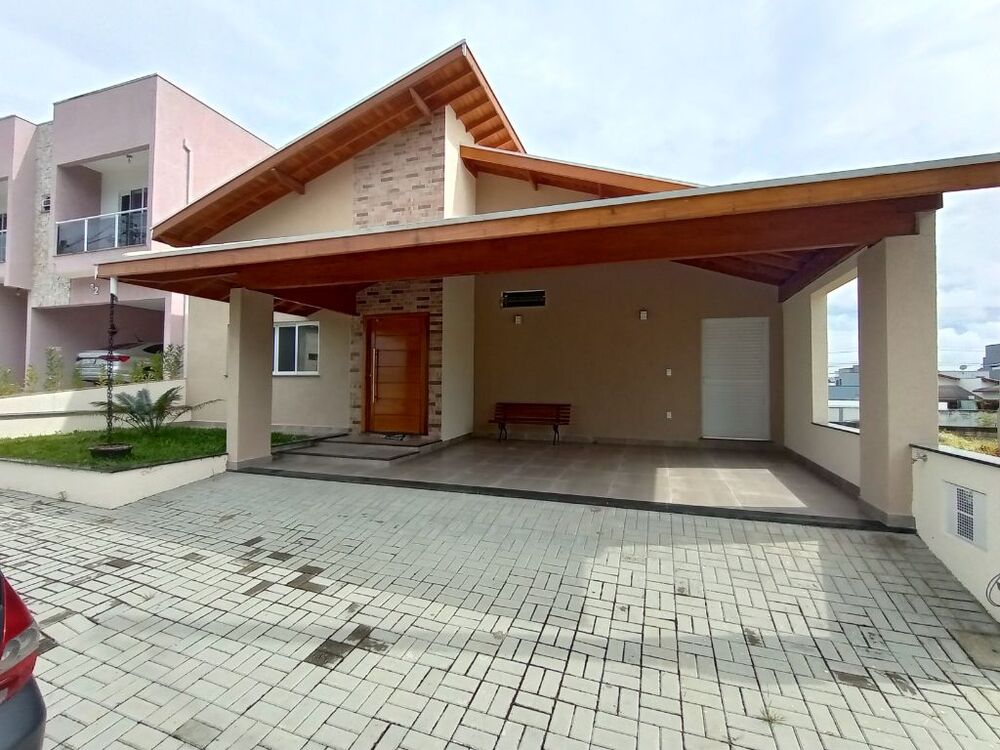 Casa, 3 quartos, 220 m² - Foto 1