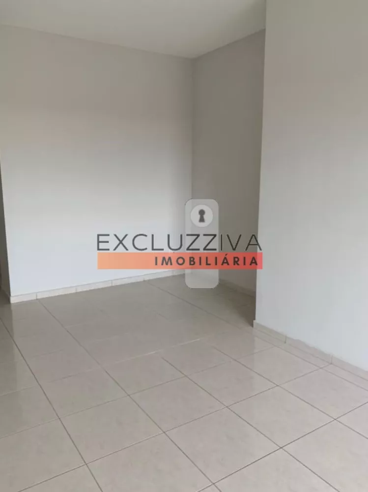 Apartamento para alugar com 2 quartos, 75m² - Foto 3