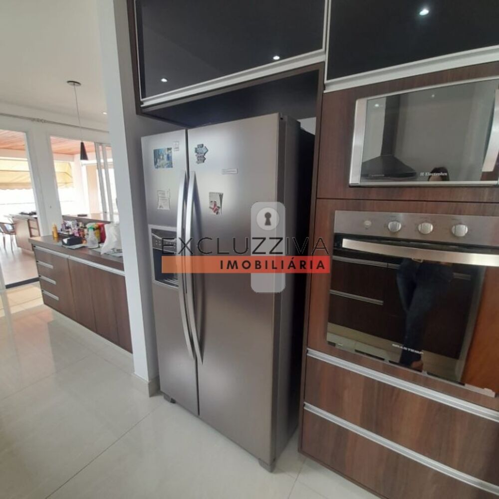 Casa de Condomínio à venda com 3 quartos, 355m² - Foto 11