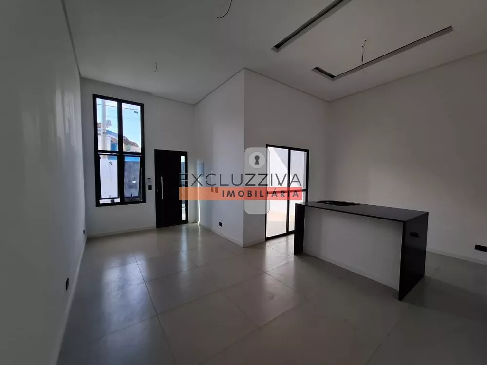 Casa à venda com 3 quartos, 83m² - Foto 5