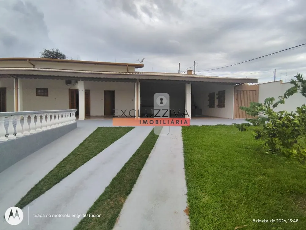 Chácara, 2 quartos, 1045 m² - Foto 2