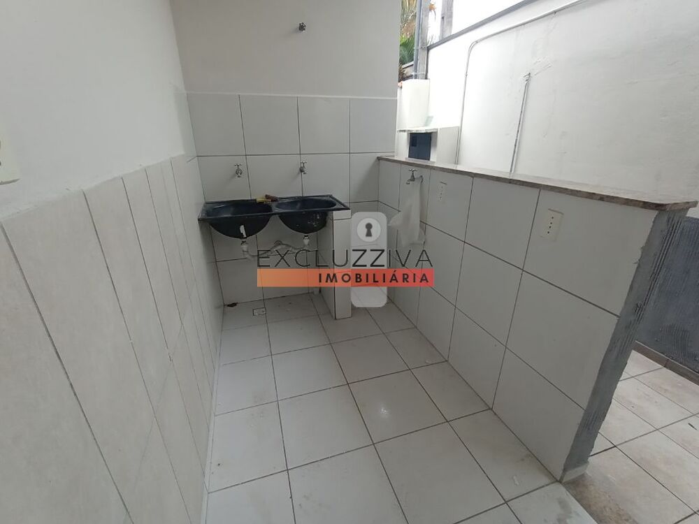 Casa à venda com 3 quartos, 150m² - Foto 8