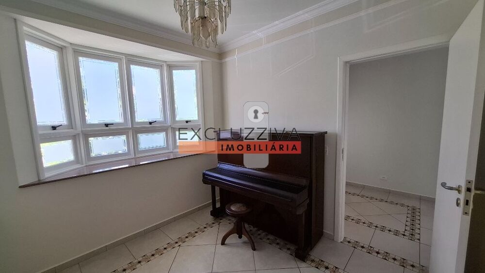 Casa de Condomínio para alugar com 4 quartos, 350m² - Foto 6