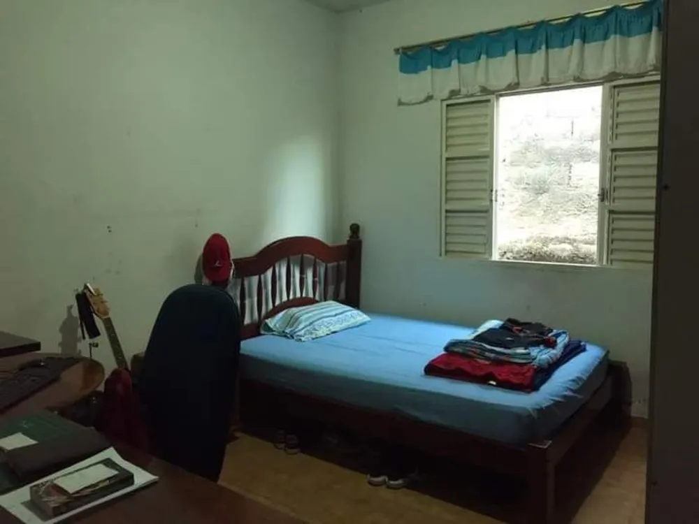 Casa, 3 quartos, 250 m² - Foto 1