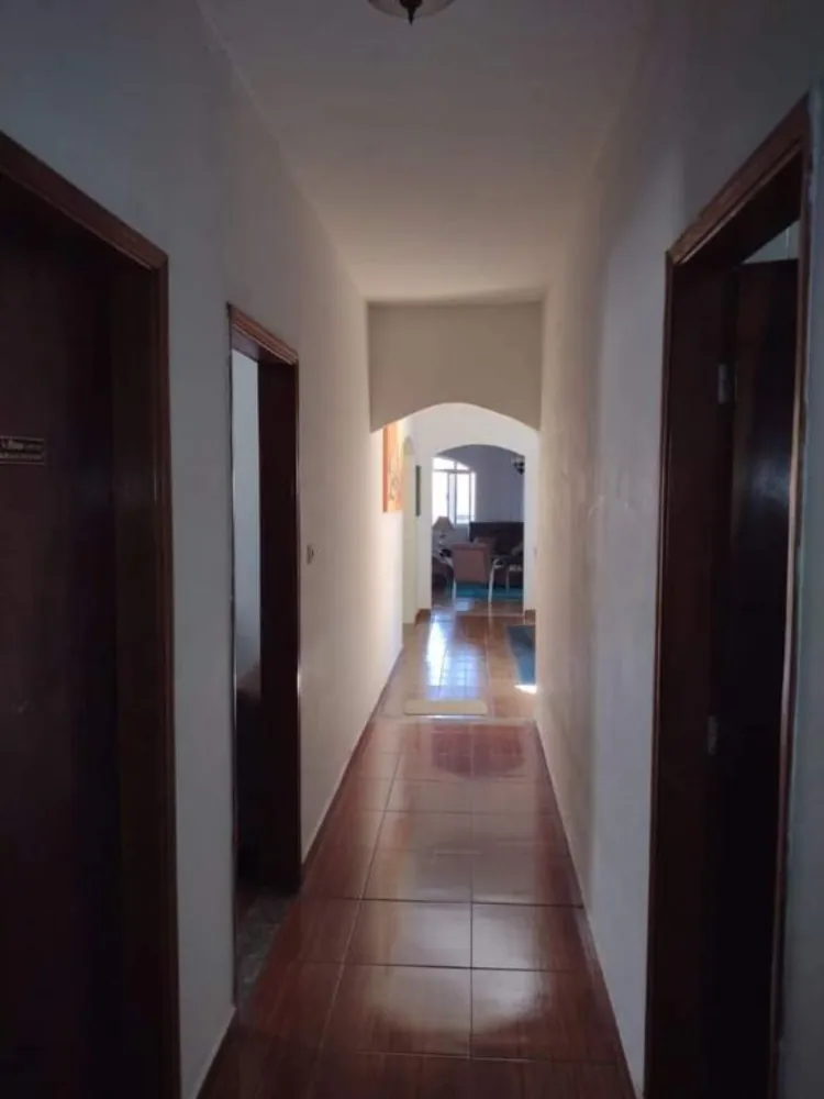 Casa, 3 quartos, 250 m² - Foto 13