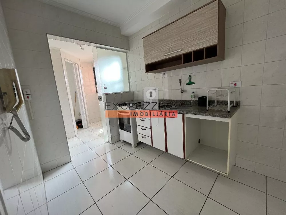 Apartamento à venda com 2 quartos, 68m² - Foto 1