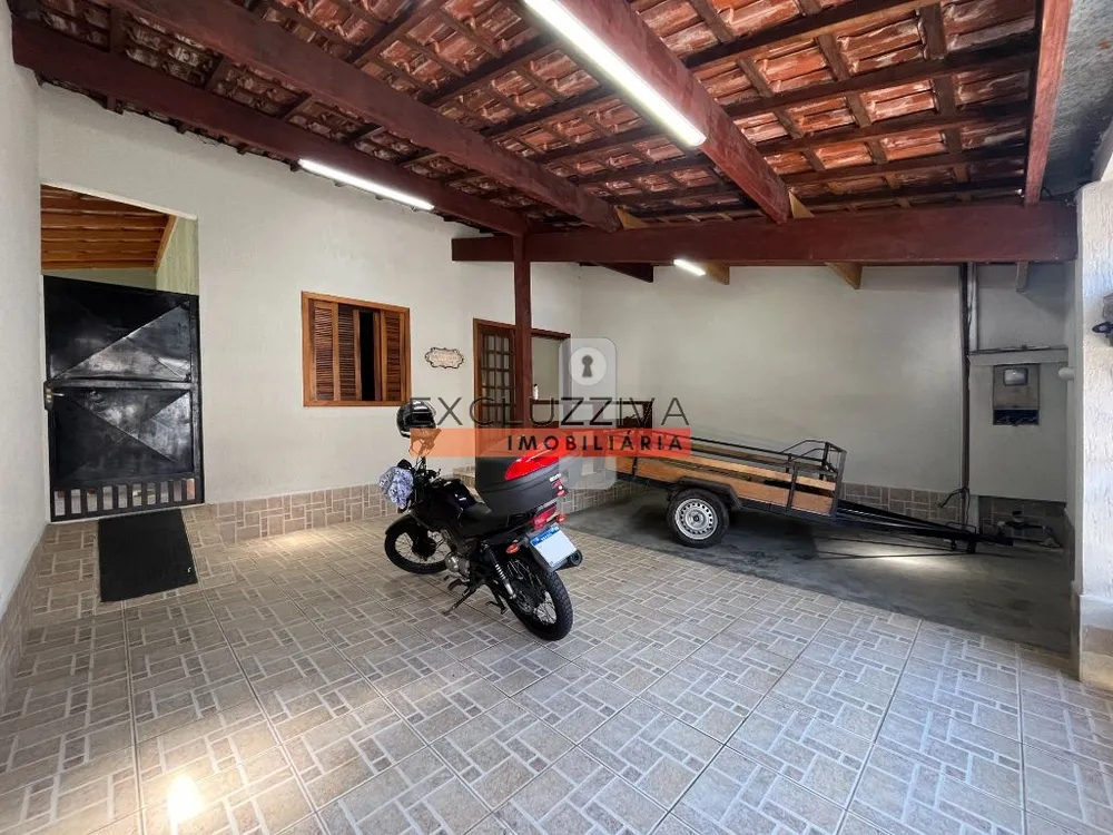 Casa, 5 quartos, 302 m² - Foto 1