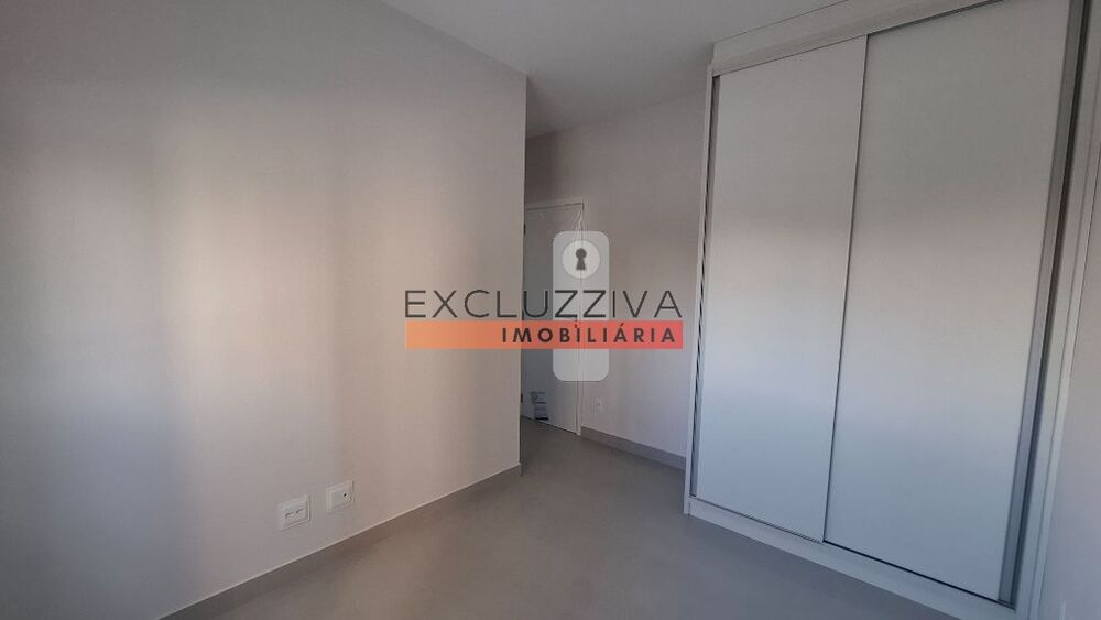 Apartamento para alugar com 2 quartos, 65m² - Foto 11