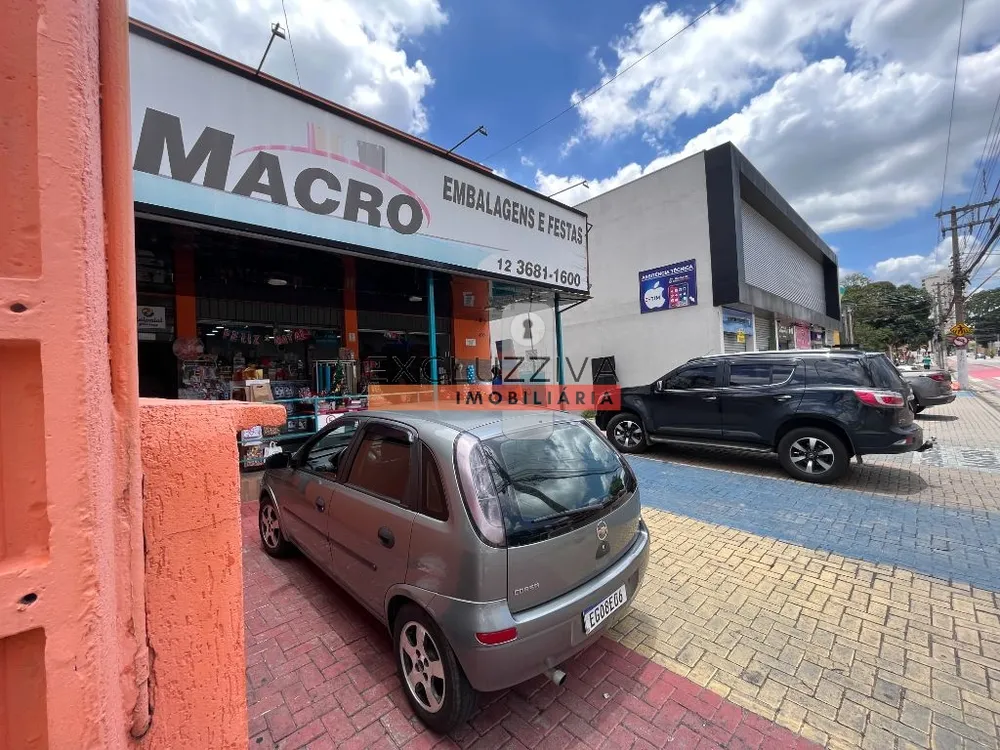 Sobrado, 3 quartos, 405 m² - Foto 2