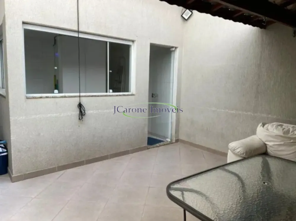 Casa, 3 quartos, 240 m² - Foto 11