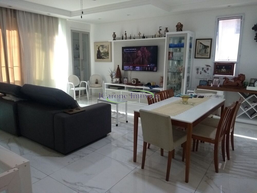 Casa, 4 quartos, 200 m² - Foto 1