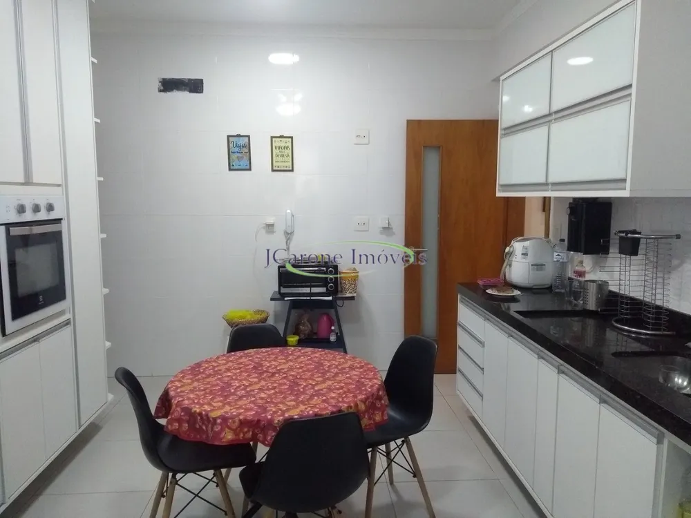 Casa, 4 quartos, 200 m² - Foto 18