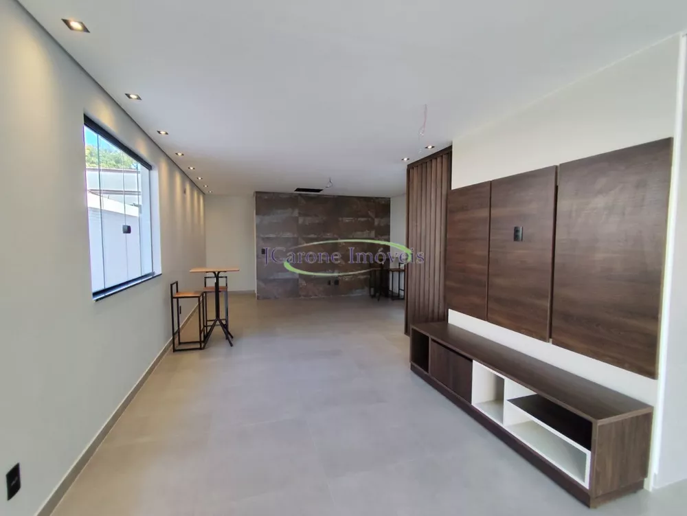 Casa à venda com 4 quartos, 290m² - Foto 5