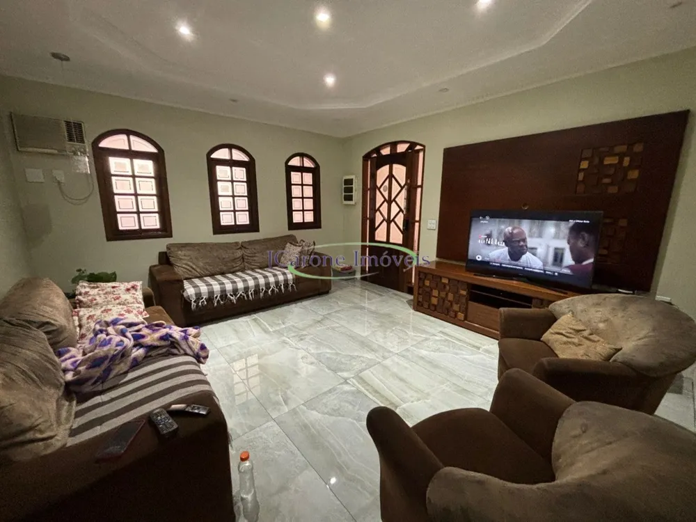 Casa, 3 quartos, 270 m² - Foto 3