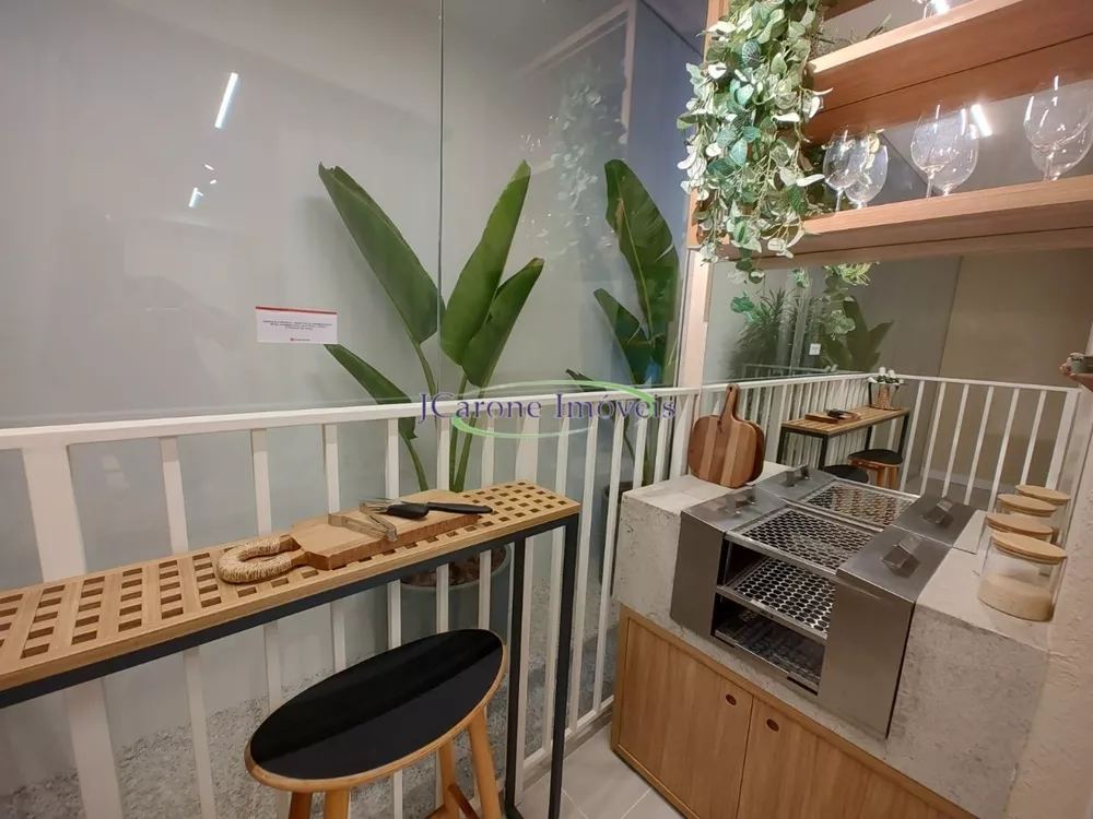 Apartamento, 1 quarto, 27 m² - Foto 2