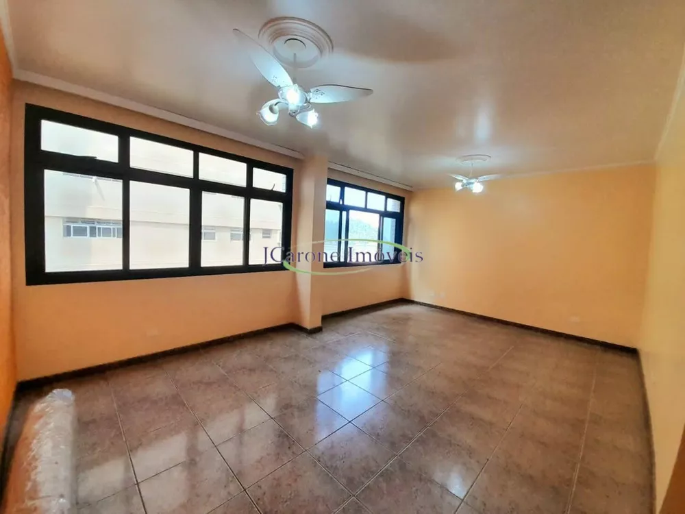 Apartamento, 3 quartos, 160 m² - Foto 2