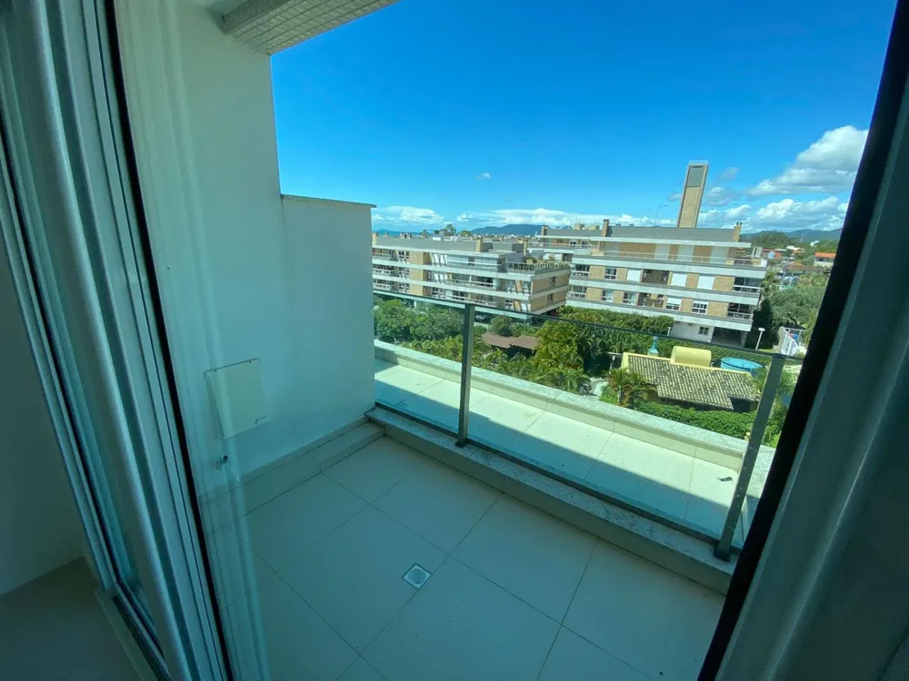 Cobertura, 3 quartos, 252 m² - Foto 2