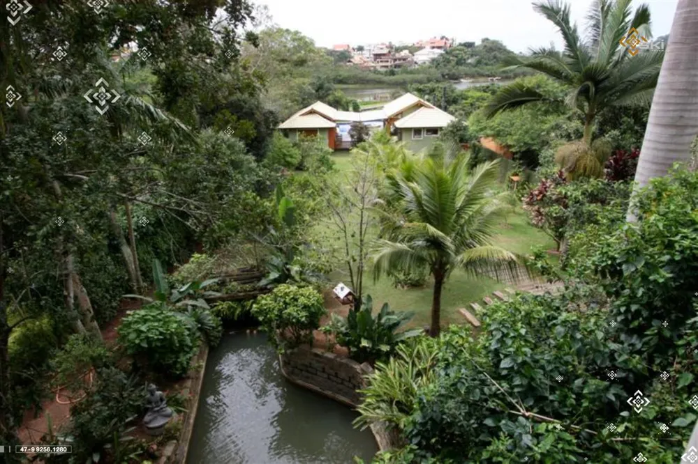 Casa, 7 quartos, 1672 m² - Foto 3