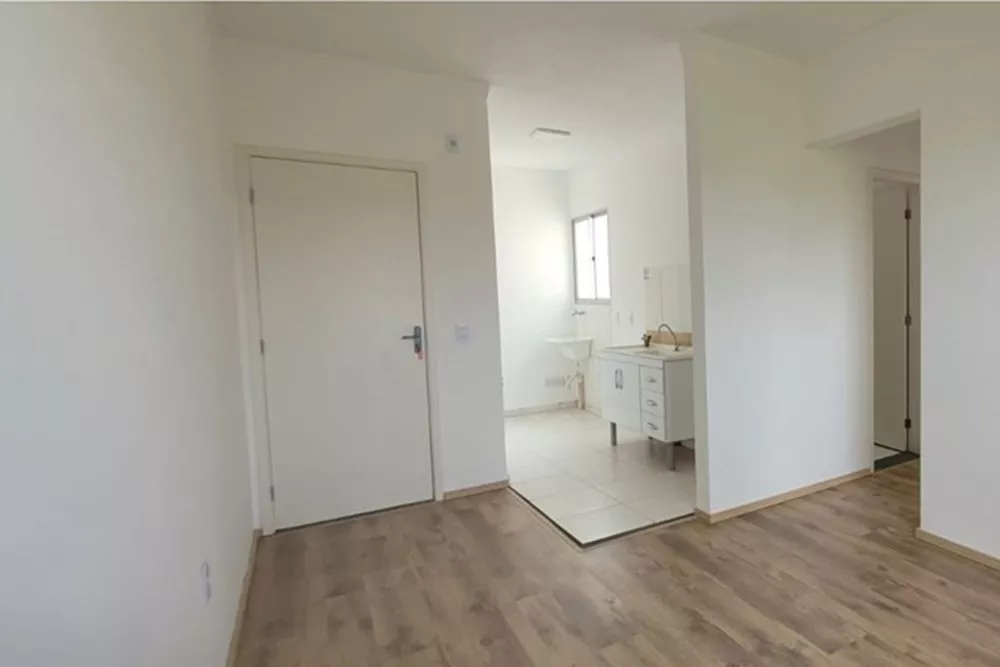 Apartamento para alugar com 2 quartos, 40m² - Foto 4