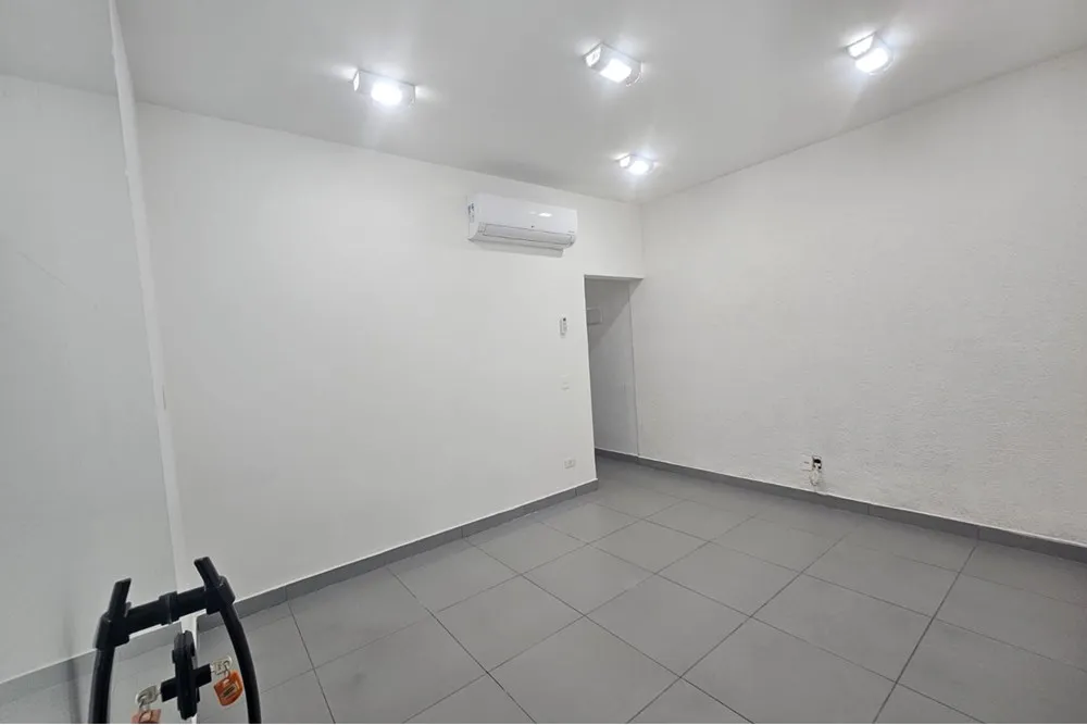 Prédio Inteiro - Foto 1