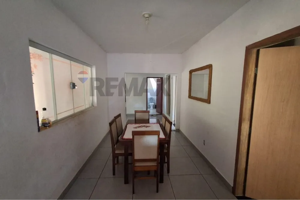 Sítio, 4 quartos, 2000 m² - Foto 1