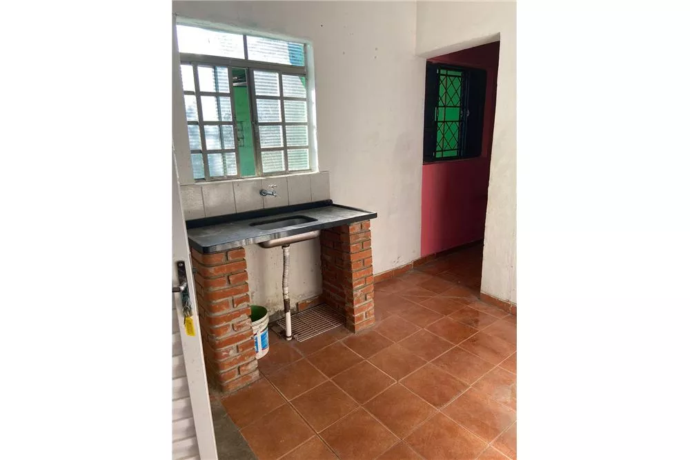 Casa à venda com 3 quartos, 92m² - Foto 6