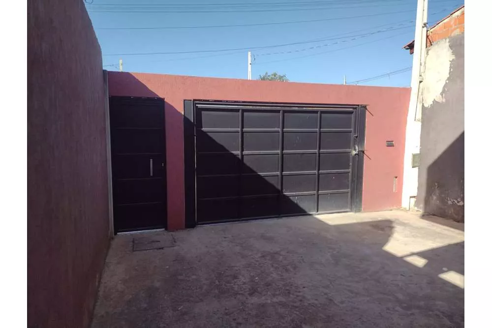 Casa à venda com 2 quartos, 82m² - Foto 3