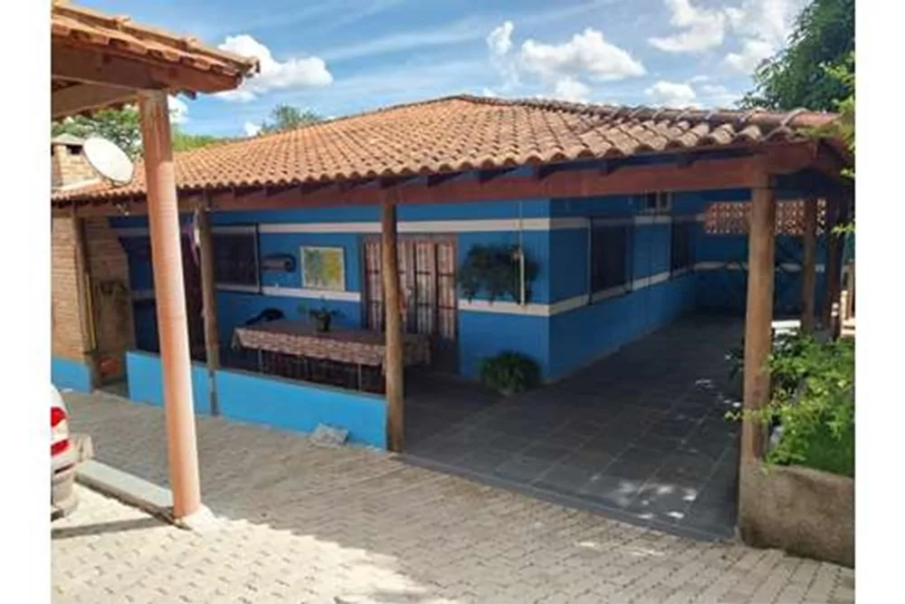 Chácara, 2 quartos, 1003 m² - Foto 1
