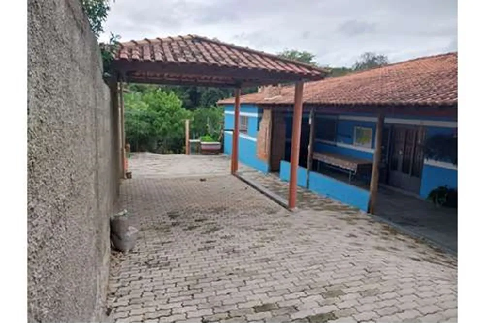 Chácara, 2 quartos, 1003 m² - Foto 2