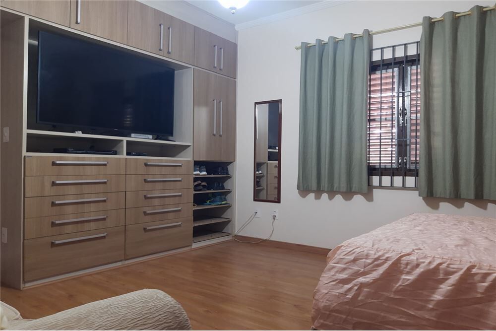 Chácara à venda com 7 quartos, 400m² - Foto 13